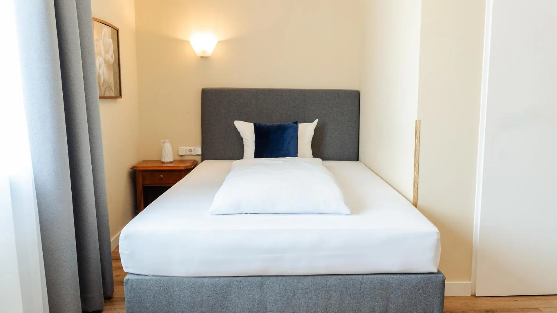 Hotel Altmuenchen By Blattl